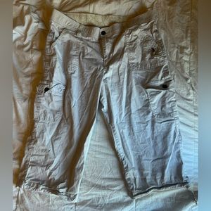 Lee cream capris pants size 16W